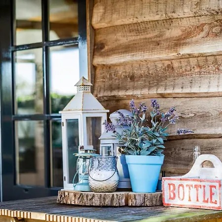 Warmhuisje 瓦门赫伊曾