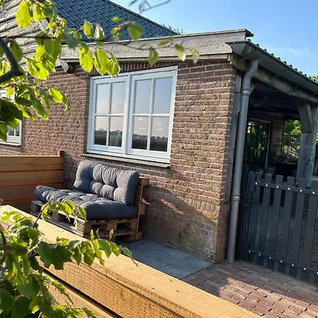 Warmhuisje Chalet *