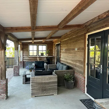 Warmhuisje Chalet